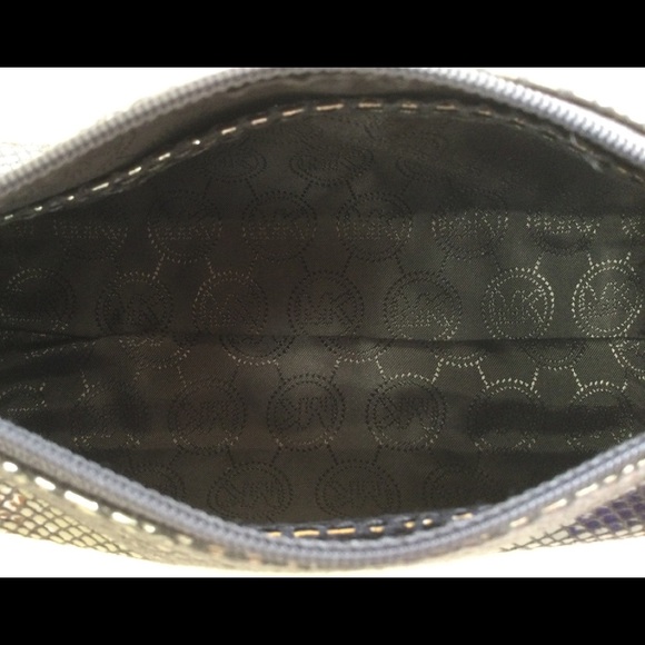 Michael Kors Cosmetic Bag - Picture 4 of 5
